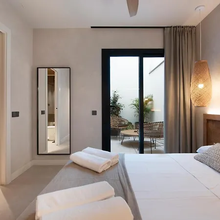 Balisse アパートホテル カステルデフェルス